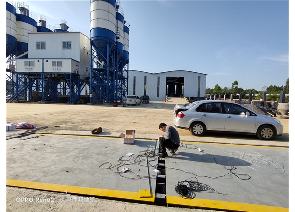 中交四航臨連高速黃沙段拌合站