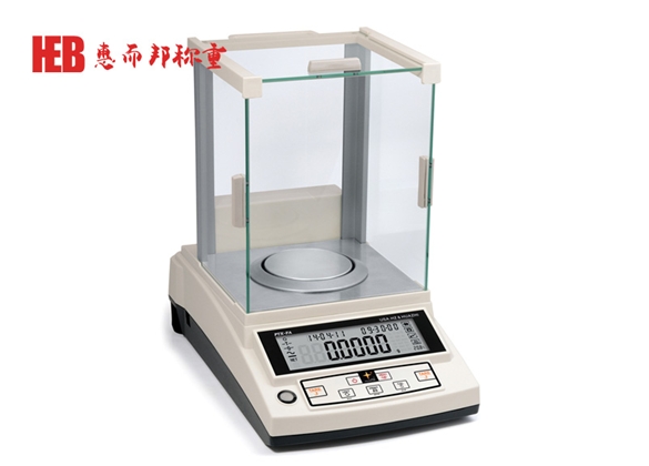 萬分位分析天平